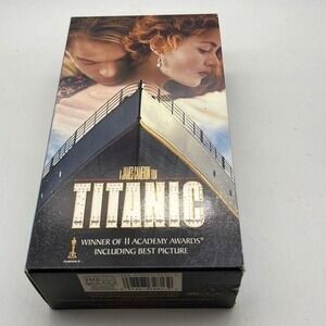 Titanic Movie Set PG 13 Paramount 194 Minutes 1997 Best Picture Oscar‎ VHS